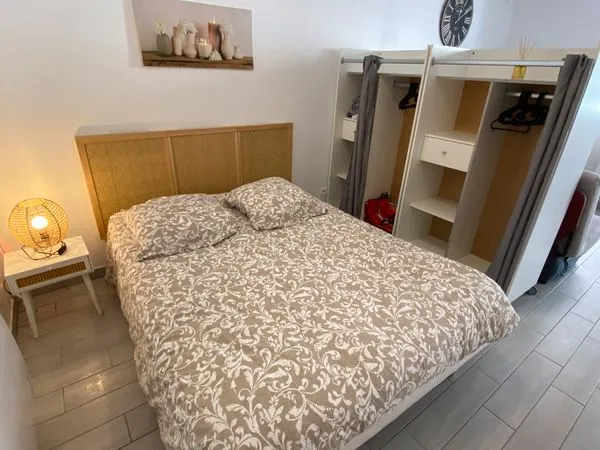 Reims A LOUER APPARTEMENT 30m² MEUBLE PROCHE CENTRE