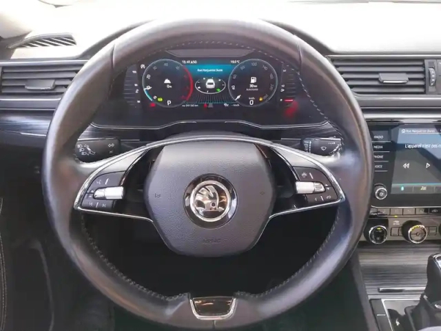 Skoda Superb combi 2.0 tdi 150 scr dsg7 — photo 39