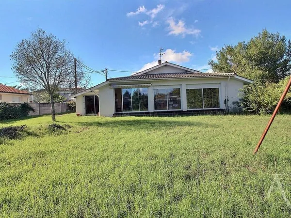 Maison de plain-pied 7 pièces 128 m²
