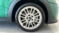 Mini Cooper 5 Portes C 156ch Favoured DKG7 — photo 20