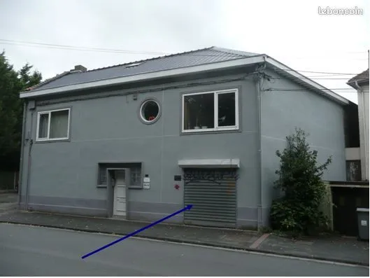 Local au RDC de 82 m² à Villeneuve d'Ascq