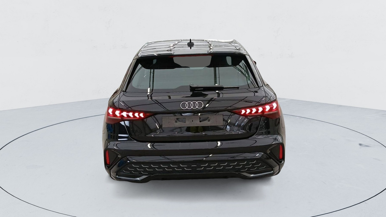 Audi A3 Sportback — photo 4