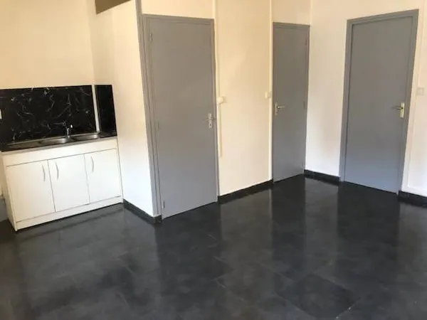 Appartement 8 pièces 211 m²
