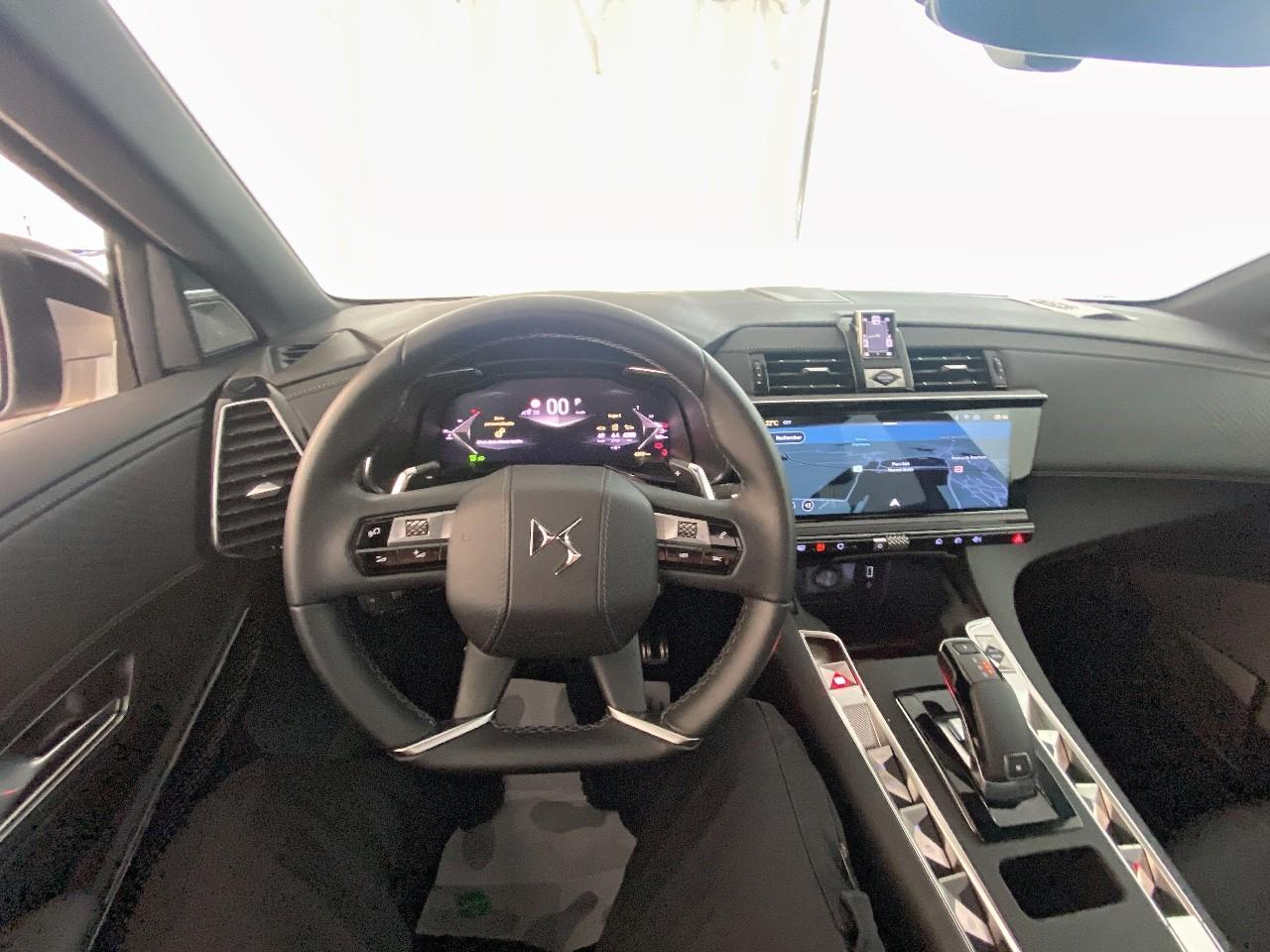 Ds Ds 7 crossback bluehdi 130 eat8 etoile — photo 12