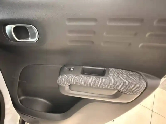 Citroën C3 Aircross puretech 110 s&amp;s bvm6 — photo 18