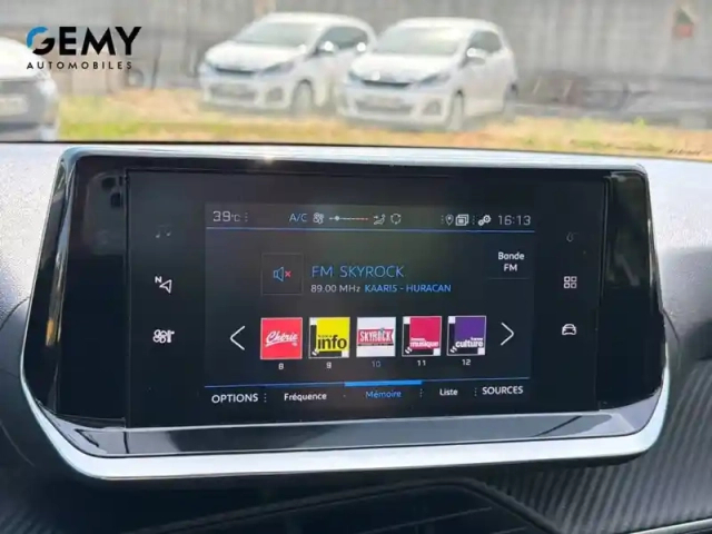 Peugeot 208 puretech 75 s&amp;s bvm5 — photo 14