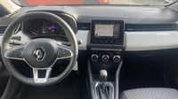 Renault Clio 1.6 E-Tech 145ch full hybrid Evolution — photo 11