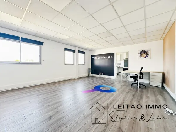 À LOUER BUREAUX / LOCAL PROFESSIONNEL 70 m2 MONTAUBAN