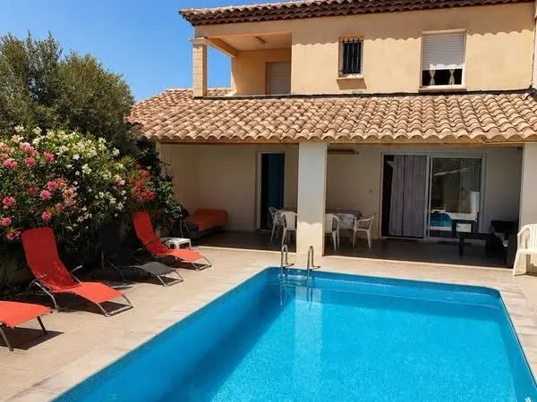 Location Villa Meublée temporaire Octobre 2026 à Juin 2027