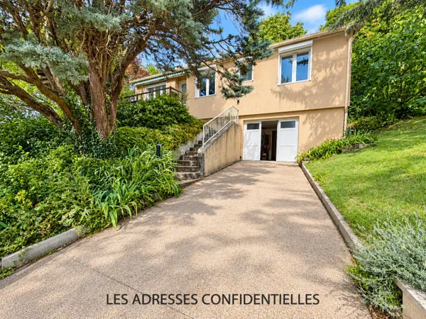 Francheville Maison familiale 6 pièces dans un environneme
