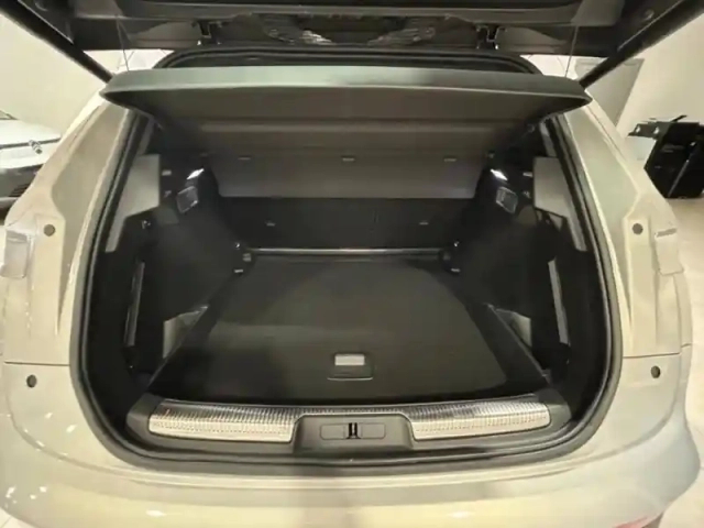 Ds Ds 7 crossback bluehdi 180ch grand chic automatique — photo 6
