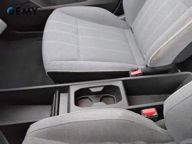 Renault Megane e-tech ev60 220 ch super charge — photo 31