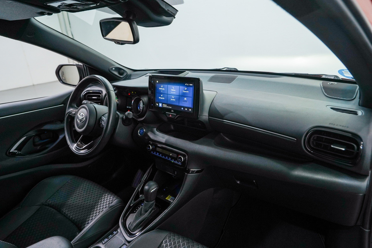 Toyota Yaris 4 — photo 29