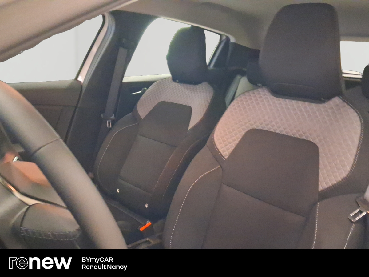 Renault Clio TCe 90 ch GSR2 — photo 11