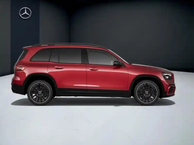 Mercedes Glb 200 d amg line — photo 6