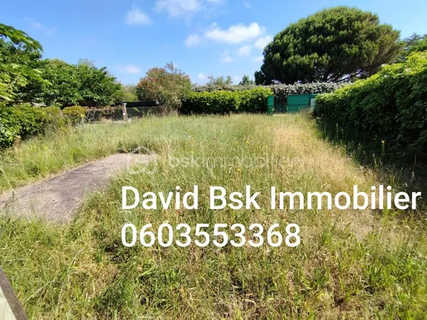 Terrain 336 m²