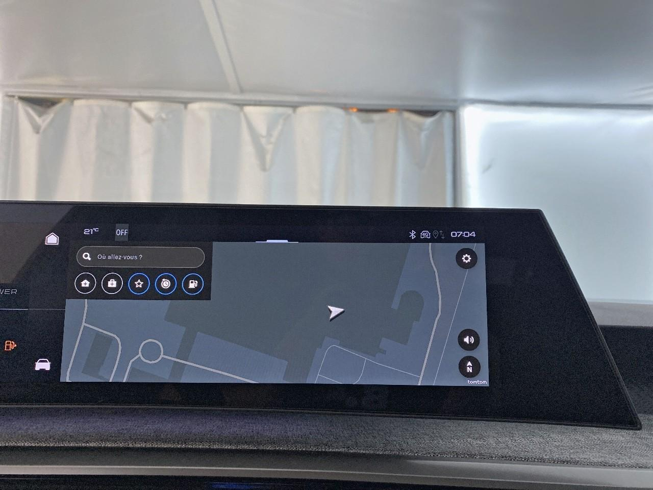 Peugeot 5008 hybrid 145 ch e-dcs6 allure — photo 14