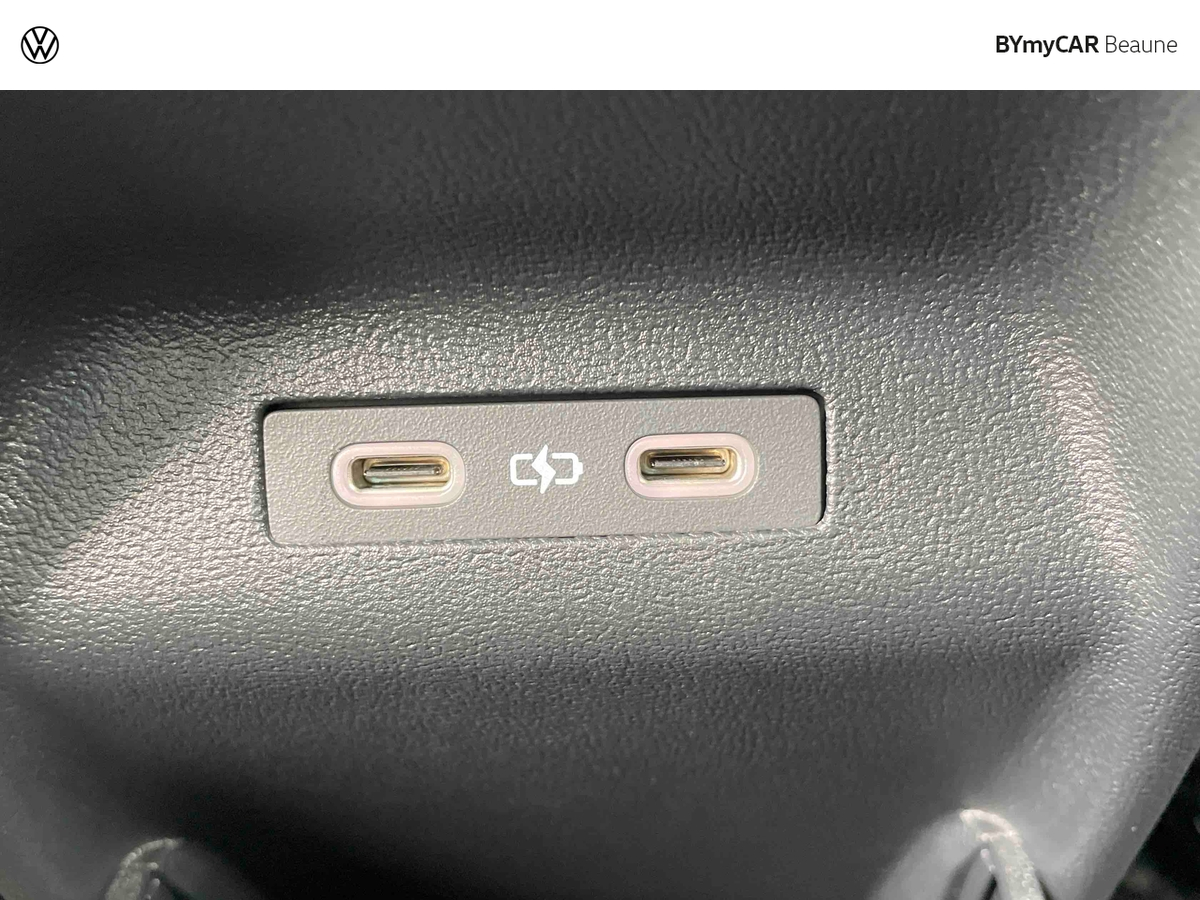 Volkswagen ID. Polo 211 ch 52 kWh — photo 24