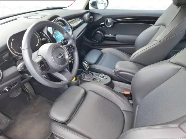 Mini Mini hatch 3 portes cooper se 184 ch — photo 9