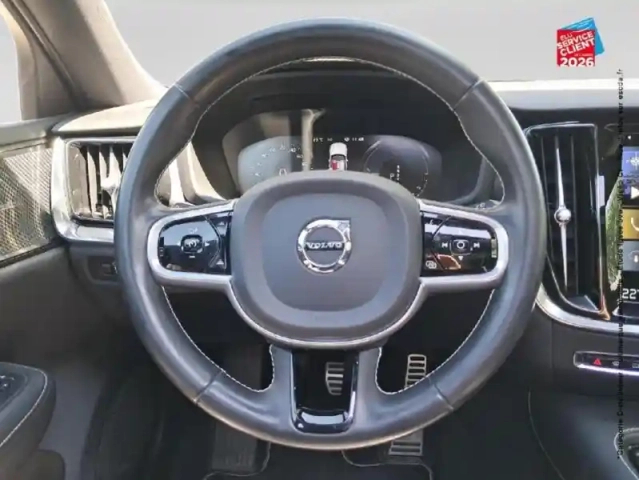 Volvo V60 t6 awd 253 + 87ch r-design geartronic — photo 12