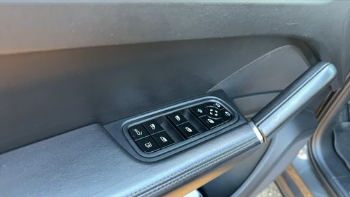 Porsche Cayenne 3.0 V6 e-Hybrid AWD 462 - N/A – 2020 – 177000 km – Hybride essence – Boîte Automatique — photo 15