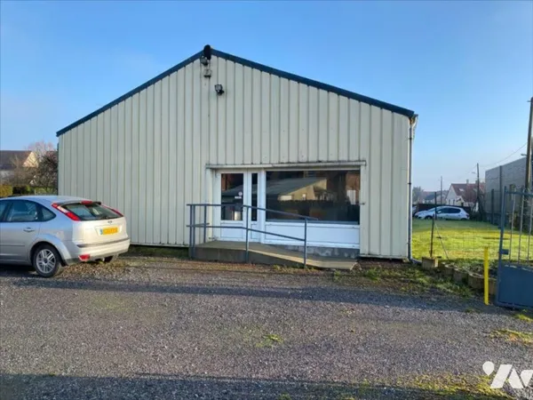 Local d'activités 120 m²