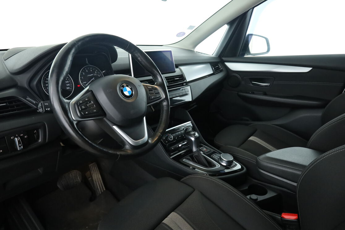 BMW Série 2 Active Tourer 225xe BVA6 — photo 10