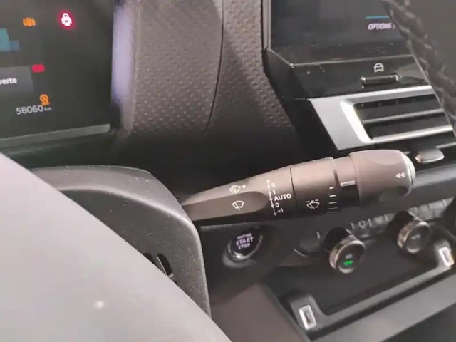 Citroën C4 puretech 130 s&amp;s bvm6 — photo 22