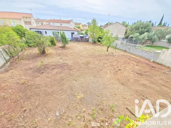 Terrain 465 m²