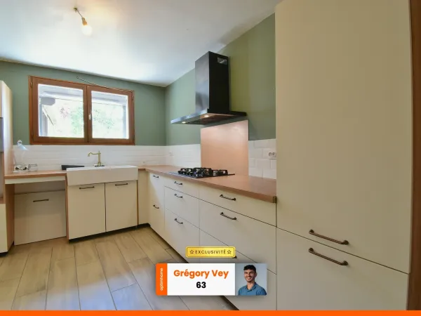 Maison 7 pièces 140 m²
