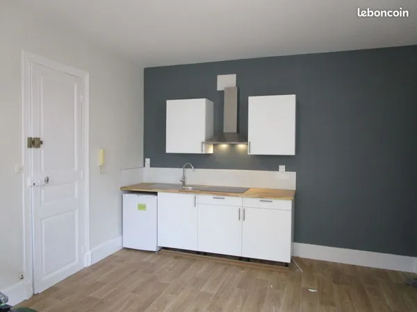 Studio 1 pièce 26 m²