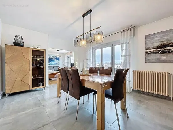 Appartement coup de coeur - Cluses, quartier de la Sardagne
