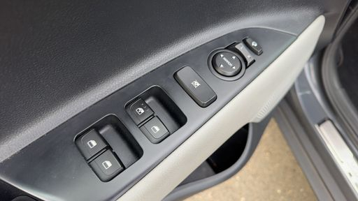 Kia Stonic 1.0 T-GDi 100 Mild Hybrid - Launch Edition – 2021 – 63308 km – Hybride essence – Boîte Manuelle — photo 27