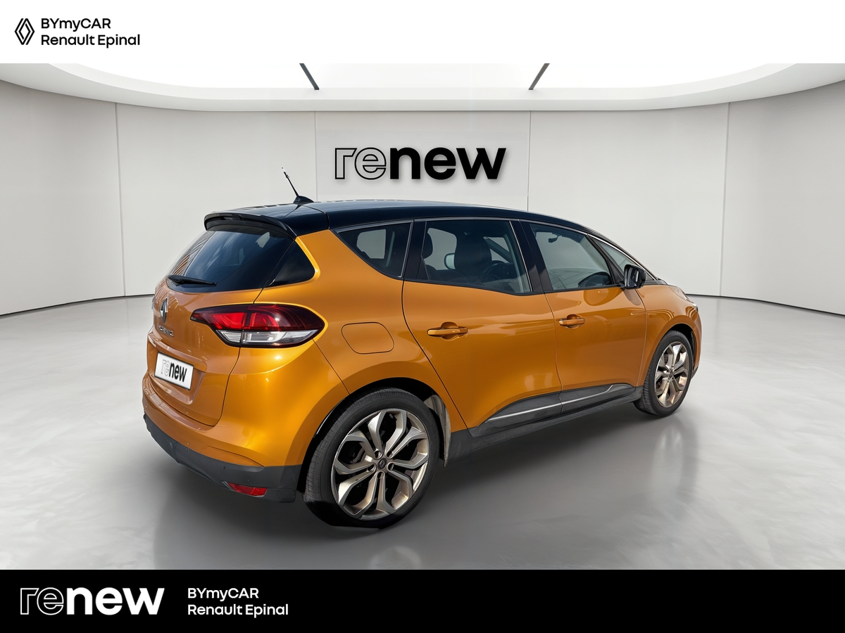 Renault Scenic TCe 140 FAP EDC — photo 5