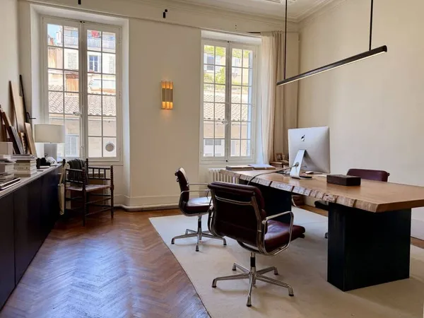 Local commercial 117 m²