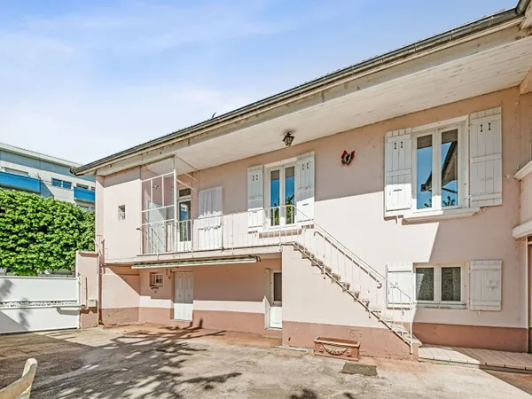 Maison de 122 m² à vendre à Chalon-sur-Saône - Exclusivité NESTENN