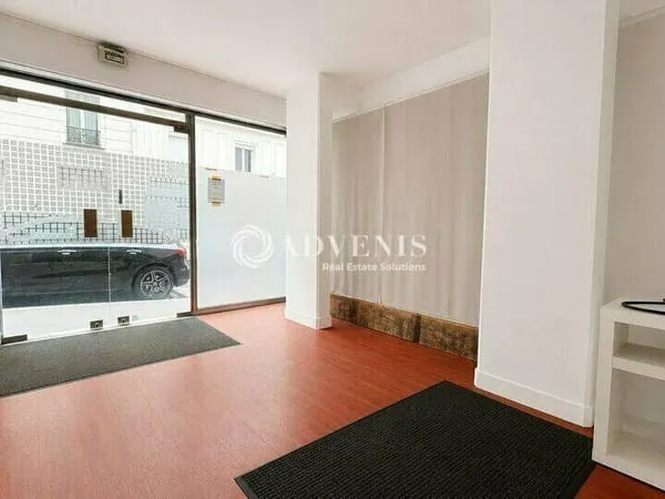 Local commercial 77 m²