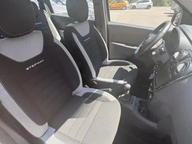 Dacia Lodgy 5 places stepway tce 130 fap e6u — photo 10