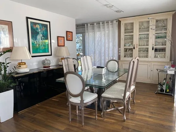 Appartement 5 pièces 125 m²