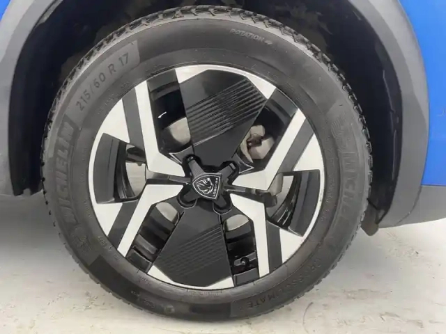 Peugeot 2008 puretech 130 s&amp;s eat8 — photo 17