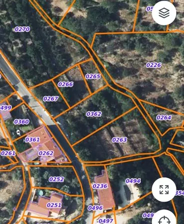 Bien agricole et foncier Vente Eus  500m² 50€