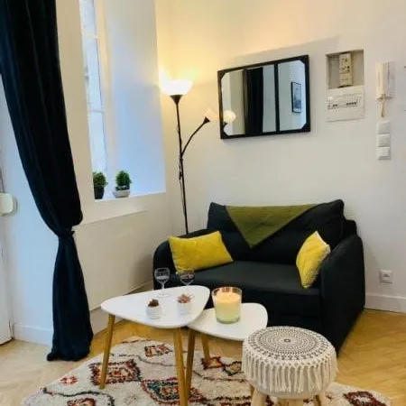 Studio 1 pièce 20 m²