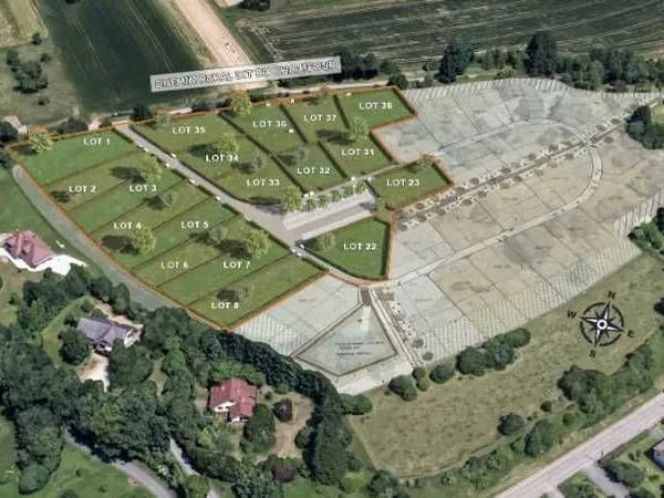 Terrain 716 m²