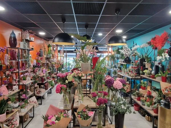 Fonds de commerce fleuriste 120 m²