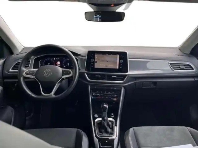 Volkswagen T-Roc 1.5 tsi evo 150 start/stop dsg7 style — photo 8