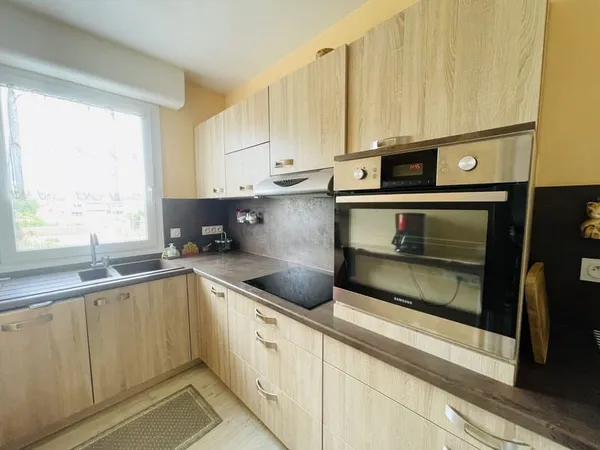 Royan, appartement T4 à 25m du marché central
