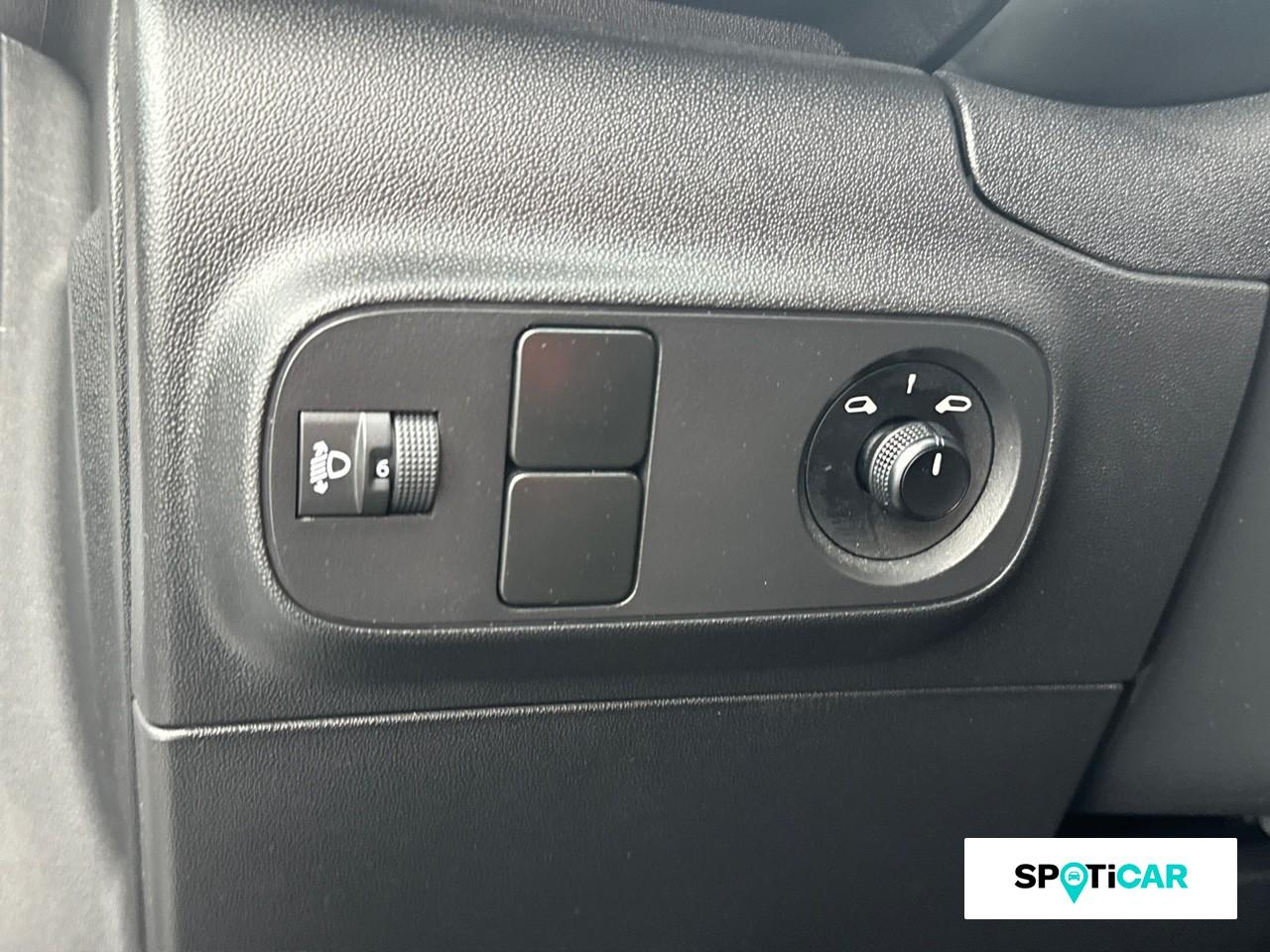 Citroën C3 1.2 puretech 83ch s&s plus — photo 17