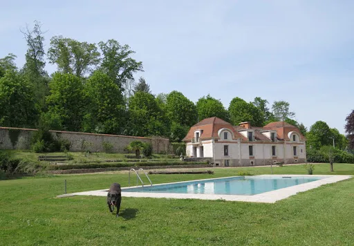 Propriété 9 pièces 237 m²