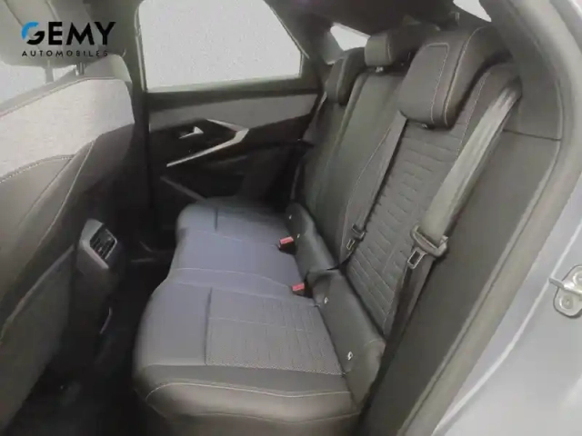 Peugeot 3008 hybrid 136 e-dcs6 — photo 10