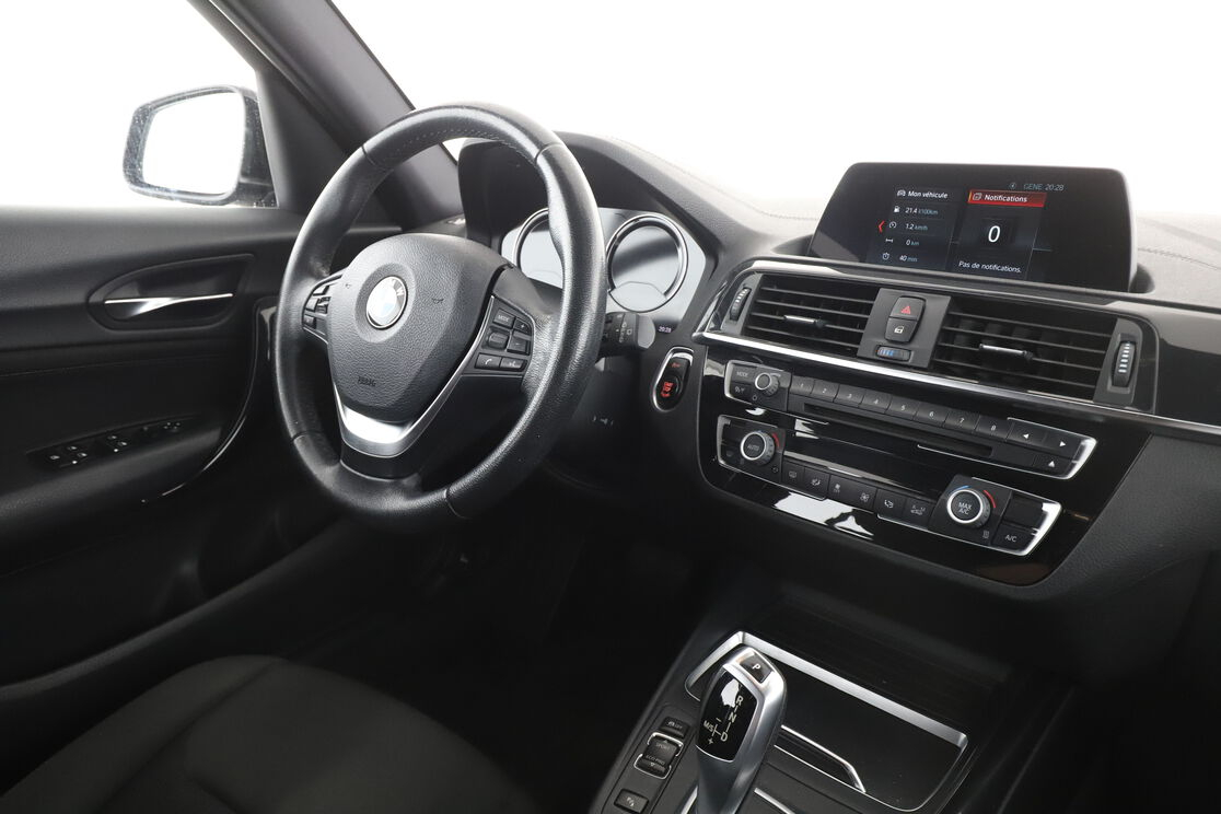 BMW Série 1 118d UrbanChic BVA8 — photo 12